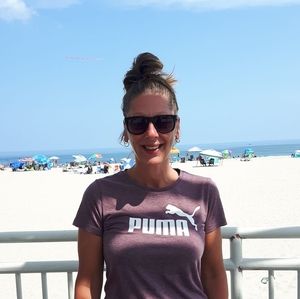 Meet your Posher, Sandra